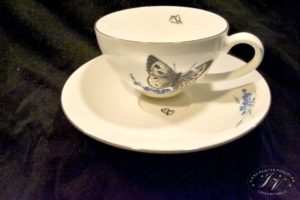 Čajový šálek žlutý Motýl (2)